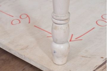 中古　希少な廃番品!!　IDC大塚家具取り扱い　Lynn Hollyn(リン ホーリン)　ヨーロピアンなデザインが可愛らしいトールシェルフ(オープンラック、オープンシェルフ、ディスプレイラック、陳列棚、飾り棚、ブックシェルフ)(R-084318)