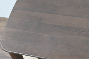 中古　美品　カリモク家具(karimoku)　DT8511　ナラ材　ナシンプルデザインでどんなインテリアにも馴染むダイニングテーブル(食卓、作業台、机、4人掛け、6人掛け)(定価約14万円)(R-084321)
