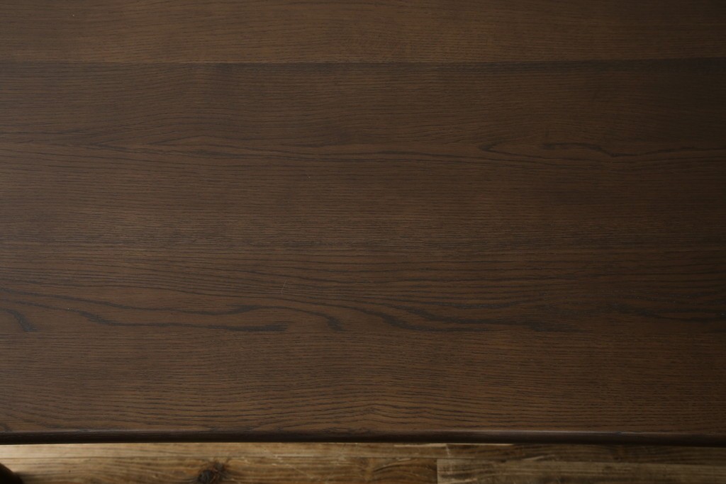 中古　美品　カリモク家具(karimoku)　DT8511　ナラ材　ナシンプルデザインでどんなインテリアにも馴染むダイニングテーブル　定価約14万円相当　(R-084321)