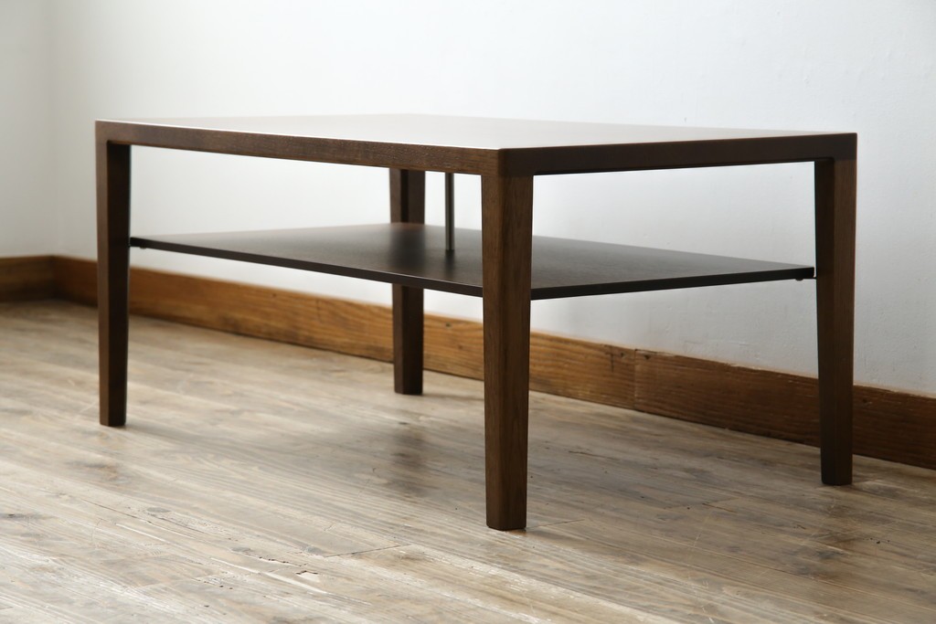 中古　美品　カリモク家具(karimoku)　ナラ材　チュラルで落ち着いた空間を演出するシンプルなローテーブル　(R-084322)