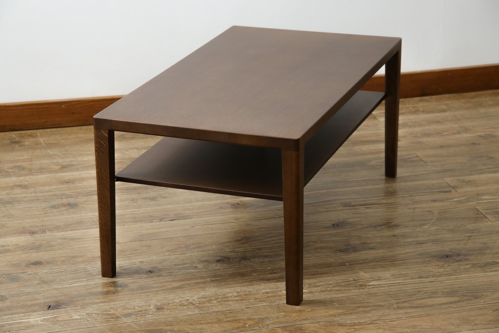 中古　美品　カリモク家具(karimoku)　ナラ材　チュラルで落ち着いた空間を演出するシンプルなローテーブル　(R-084322)