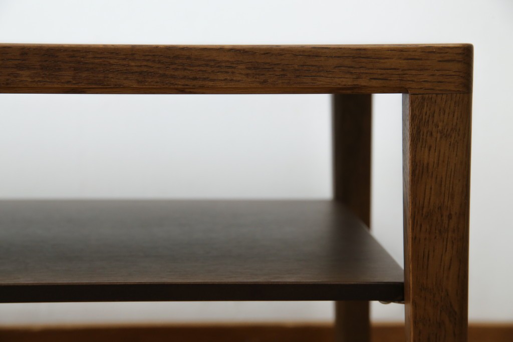 中古　美品　カリモク家具(karimoku)　ナラ材　チュラルで落ち着いた空間を演出するシンプルなローテーブル　(R-084322)