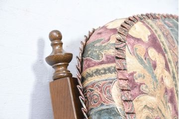 中古　超美品　展示品　使用感ほぼなし　飛騨産業　キツツキ　穂高シリーズ　美しい花柄が際立つ2人掛けソファ(2P、二人掛け、リビングチェア、アームソファ)(定価約24万円)(R-084324)