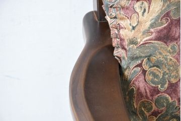 中古　超美品　展示品　使用感ほぼなし　飛騨産業　キツツキ　穂高シリーズ　美しい花柄が際立つ2人掛けソファ(2P、二人掛け、リビングチェア、アームソファ)(定価約24万円)(R-084324)