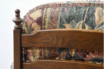 中古　超美品　展示品　使用感ほぼなし　飛騨産業　キツツキ　穂高シリーズ　美しい花柄が際立つ2人掛けソファ(2P、二人掛け、リビングチェア、アームソファ)(定価約24万円)(R-084324)