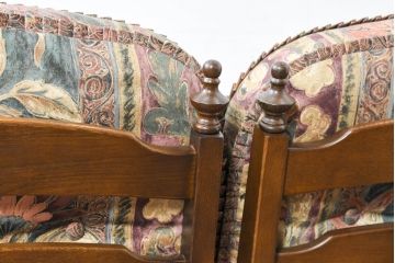 中古　超美品　展示品　使用感ほぼなし　飛騨産業　キツツキ　穂高シリーズ　美しい花柄が際立つ2人掛けソファ(2P、二人掛け、リビングチェア、アームソファ)(定価約24万円)(R-084324)