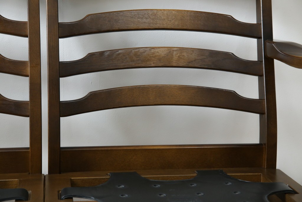 中古　超美品　展示品　使用感ほぼなし　飛騨産業　キツツキ　穂高シリーズ　美しい花柄が際立つ2人掛けソファ　定価約24万円　(R-084324)