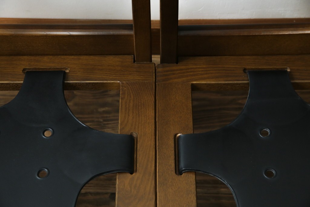 中古　超美品　展示品　使用感ほぼなし　飛騨産業　キツツキ　穂高シリーズ　美しい花柄が際立つ2人掛けソファ　定価約24万円　(R-084324)