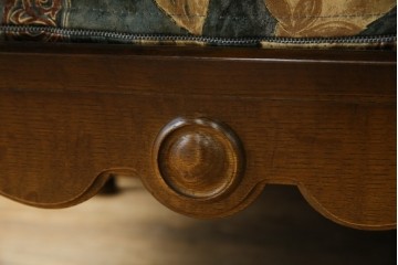 中古　超美品　展示品　使用感ほぼなし　飛騨産業　キツツキ　穂高シリーズ　美しい花柄が際立つ2人掛けソファ　定価約24万円　(R-084324)