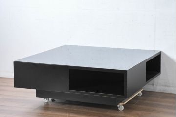 中古　美品　IDC大塚家具　リカルド 115　シンプルながらも洗練されたデザインがモダンな印象を与えるセンターテーブル(ローテーブル、リビングテーブル、座卓)(定価約20万円)(R-084325)