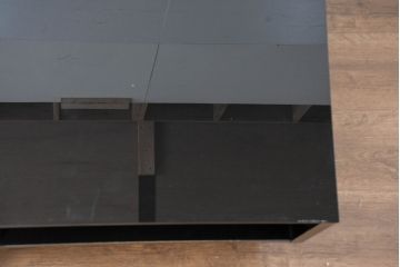 中古　美品　IDC大塚家具　リカルド 115　シンプルながらも洗練されたデザインがモダンな印象を与えるセンターテーブル(ローテーブル、リビングテーブル、座卓)(定価約20万円)(R-084325)