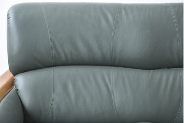 中古　美品!!　浜本工芸　ロングセラー　ベストセラーモデル　1800　くつろぎの時間におすすめ!どっしりとした存在感のある2人掛けレザーソファ(2P、本革、2人掛けソファ、二人掛け、ラブソファ)(定価約21万円)(R-084327)