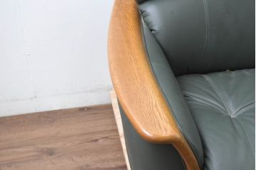 中古　美品!!　浜本工芸　ロングセラー　ベストセラーモデル　1800　くつろぎの時間におすすめ!どっしりとした存在感のある2人掛けレザーソファ(2P、本革、2人掛けソファ、二人掛け、ラブソファ)(定価約21万円)(R-084327)