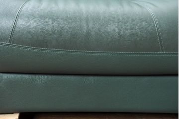 中古　美品!!　浜本工芸　ロングセラー　ベストセラーモデル　1800　くつろぎの時間におすすめ!どっしりとした存在感のある2人掛けレザーソファ(2P、本革、2人掛けソファ、二人掛け、ラブソファ)(定価約21万円)(R-084327)