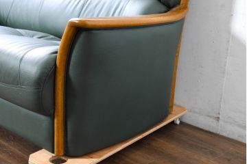 中古　美品!!　浜本工芸　ロングセラー　ベストセラーモデル　1800　くつろぎの時間におすすめ!どっしりとした存在感のある2人掛けレザーソファ(2P、本革、2人掛けソファ、二人掛け、ラブソファ)(定価約21万円)(R-084327)