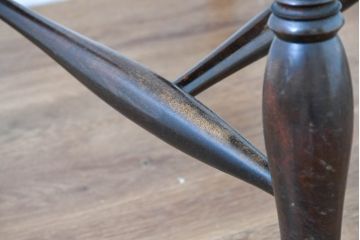 中古　松本民芸家具　#49型Aワイコムチェア　落ち着いた色味と滑らかな質感が美しいダイニングチェア(アームレスチェア、板座チェア、椅子、イス)(定価約11万円)(R-084328)