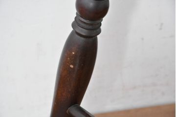 中古　松本民芸家具　#49型Aワイコムチェア　落ち着いた色味と滑らかな質感が美しいダイニングチェア(アームレスチェア、板座チェア、椅子、イス)(定価約11万円)(R-084328)