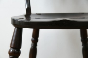 中古　松本民芸家具　#49型Aワイコムチェア　落ち着いた色味と滑らかな質感が美しいダイニングチェア　定価約11万円　(R-084328)