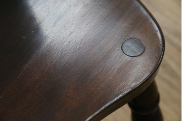 中古　松本民芸家具　#49型Aワイコムチェア　落ち着いた色味と滑らかな質感が美しいダイニングチェア　定価約11万円　(R-084328)