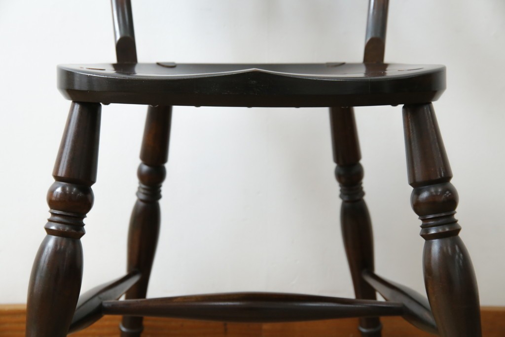 中古　松本民芸家具　#49型Aワイコムチェア　落ち着いた色味と滑らかな質感が美しいダイニングチェア　定価約11万円　(R-084328)