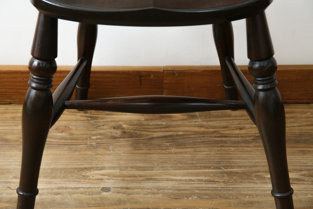 中古　松本民芸家具　#49型Aワイコムチェア　落ち着いた色味と滑らかな質感が美しいダイニングチェア　定価約11万円　(R-084328)