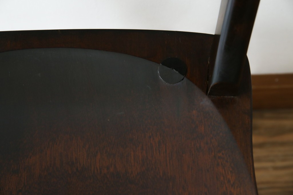 中古　松本民芸家具　#49型Aワイコムチェア　落ち着いた色味と滑らかな質感が美しいダイニングチェア　定価約11万円　(R-084328)