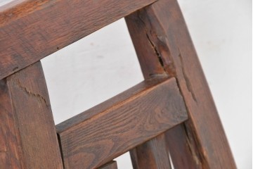 中国アンティーク　民芸の趣　籐座面　二本縦桟のチャイナチェア　(R-084331)