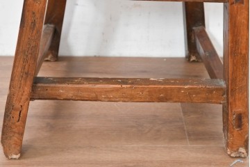 ジャンク品　中国アンティーク　民芸の趣　籐座面　二本縦桟のチャイナチェア　(R-084332)