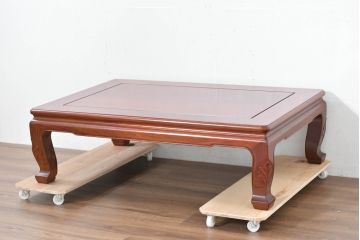中古　美品　花梨(カリン)材ならではの赤褐色が美しい彫刻入りの座卓(ローテーブル、センターテーブル、リビングテーブル)(R-084336)