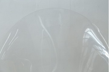 中古　イタリア　カルテル(Kartell)　エロエス(ERO|S|)　身体を包み込むようなフォルムが魅力のチェア(定価約9万円)　(R-084338)
