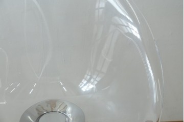 中古　イタリア　カルテル(Kartell)　エロエス(ERO|S|)　身体を包み込むようなフォルムが魅力のチェア(定価約9万円)　(R-084338)