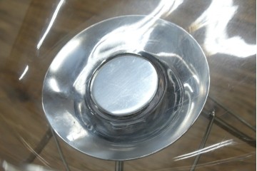 中古　イタリア　カルテル(Kartell)　エロエス(ERO|S|)　身体を包み込むようなフォルムが魅力のチェア(定価約9万円)　(R-084338)