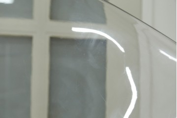 中古　イタリア　カルテル(Kartell)　エロエス(ERO|S|)　身体を包み込むようなフォルムが魅力のチェア(定価約9万円)　(R-084338)