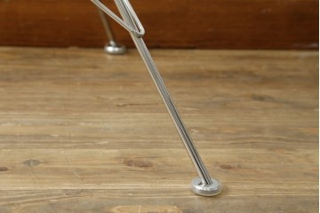 中古　イタリア　カルテル(Kartell)　エロエス(ERO|S|)　身体を包み込むようなフォルムが魅力のチェア(定価約9万円)　(R-084338)