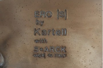 中古　イタリア　カルテル(Kartell)　エロエス(ERO|S|)　身体を包み込むようなフォルムが魅力のチェア(定価約9万円)　(R-084338)