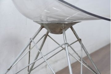 中古　イタリア　カルテル(Kartell)　エロエス(ERO|S|)　身体を包み込むようなフォルムが魅力のチェア(ハイチェア、カウンターチェア、椅子、イス)(定価約9万円)(R-084338)