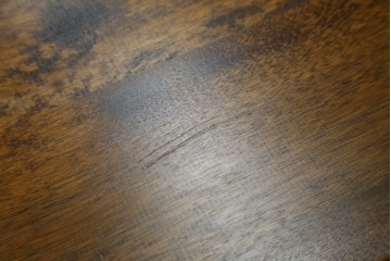 中古　美品　国産職人手作り　アンティーク調　作りの良い脚付き民芸キャビネット　(R-084341)