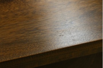 中古　美品　国産職人手作り　アンティーク調　作りの良い脚付き民芸キャビネット　(R-084341)