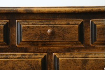 中古　美品　国産職人手作り　アンティーク調　作りの良い脚付き民芸キャビネット　(R-084341)