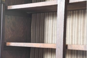 和製アンティーク　大正ロマン　良作　ナラ材　凝ったデザインの二段重ねキャビネット(食器棚、カップボード、収納棚、戸棚、上下バラ売り可能)(R-084342)