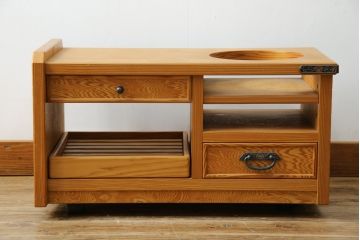 中古　美品　高級品　屋久杉　温かみのある佇まいのポットワゴン(お座敷ワゴン、サイドテーブル)(定価約12万円)(R-084357)