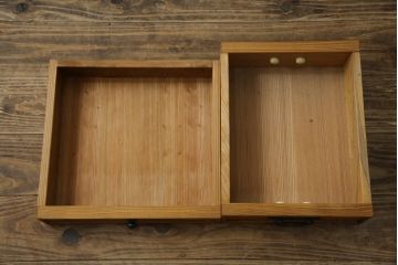 中古　美品　高級品　屋久杉　温かみのある佇まいのポットワゴン(お座敷ワゴン、サイドテーブル)(定価約12万円)(R-084357)