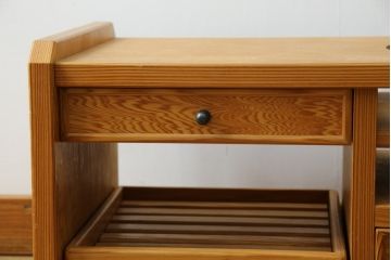 中古　美品　高級品　屋久杉　温かみのある佇まいのポットワゴン(お座敷ワゴン、サイドテーブル)(定価約12万円)(R-084357)