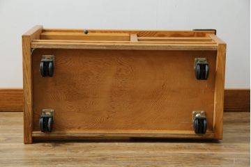 中古　美品　高級品　屋久杉　温かみのある佇まいのポットワゴン(お座敷ワゴン、サイドテーブル)(定価約12万円)(R-084357)