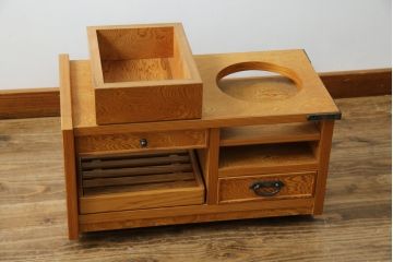 中古　美品　高級品　屋久杉　温かみのある佇まいのポットワゴン(お座敷ワゴン、サイドテーブル)(定価約12万円)(R-084357)