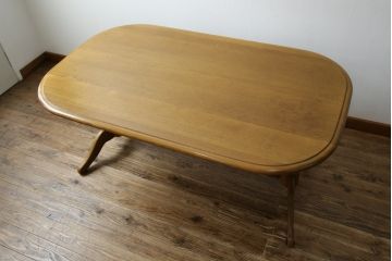 中古　WINDS太平　木の温もりあふれるナラ材製のダイニングテーブル(4人掛け、食卓)(R-084358)