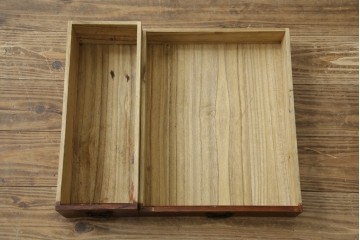 和製アンティーク　総桐材　船箪笥風　片開き戸付きの小引き出し　(R-084361)