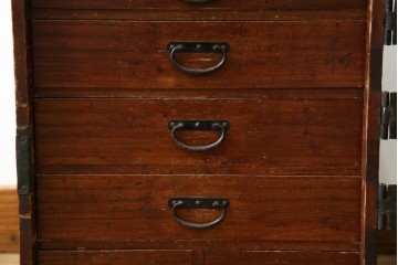 和製アンティーク　総桐材　船箪笥風　片開き戸付きの小引き出し　(R-084361)