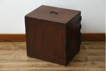 和製アンティーク　総桐材　船箪笥風　片開き戸付きの小引き出し　(R-084361)