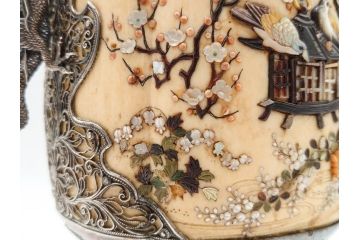 明治期　芝山象嵌　花鳥図　双龍耳　一琴刻　螺鈿　純銀　七宝　共箱　精緻な職人技と芸術性が融合した見事な香炉(芝山細工、彫刻、香爐、仏具、茶道具)(R-084370)
